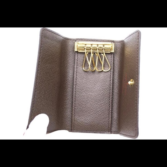 Louis Vuitton 4 key key holder in Damier Ebene Canvas. Gorgeous ❤️ - Picture 5 of 12